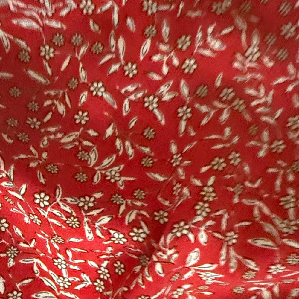 Hayden Red Floral Puff Sleeve Blouse - Picture 3 of 6